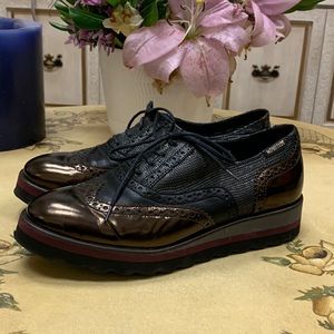 Mephisto Black/Bronze Genuine Leather Sneaker Size 6.5